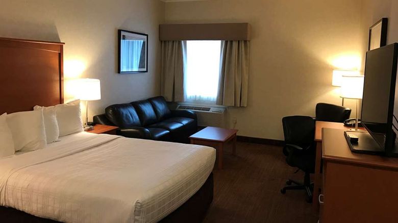 <b>Best Western Thunder Bay Crossroads Room</b>. Images powered by <a href="https://iceportal.shijigroup.com/" title="IcePortal" target="_blank">IcePortal</a>.