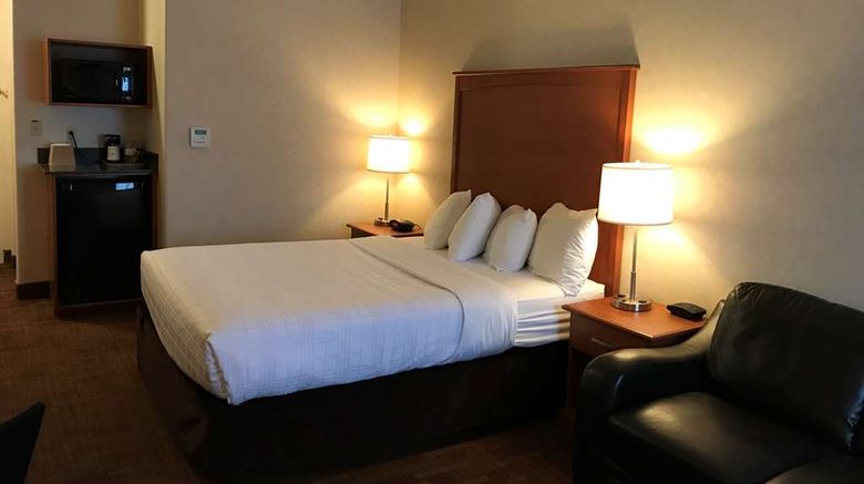 <b>Best Western Thunder Bay Crossroads Room</b>. Images powered by <a href="https://iceportal.shijigroup.com/" title="IcePortal" target="_blank">IcePortal</a>.