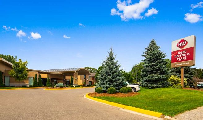 Best Western Plus Guildwood Inn Exterior