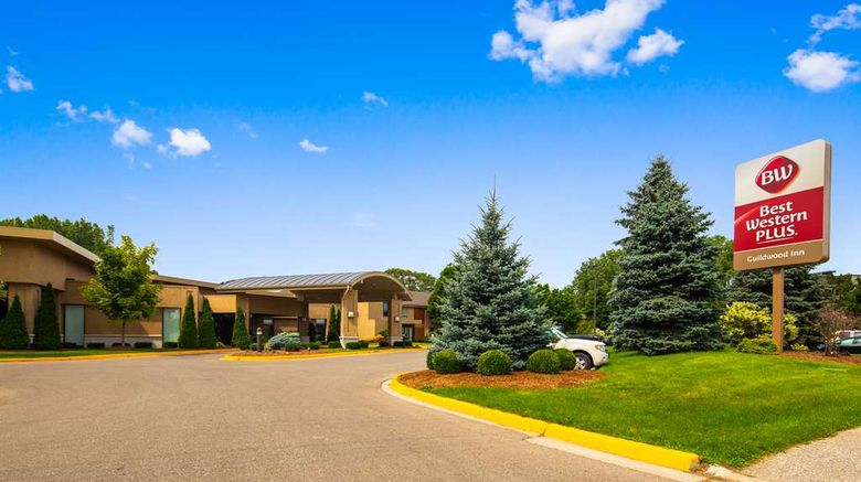 Best Western Plus Guildwood Inn Exterior. Images powered by <a href="https://iceportal.shijigroup.com" target="_blank" rel="noopener">Ice Portal</a>.
