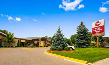 Best Western Plus Guildwood Inn