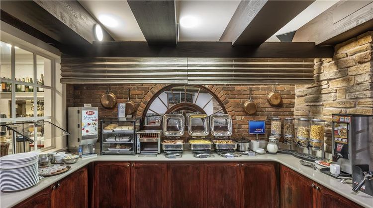 Best Western Fireside Inn Restaurant