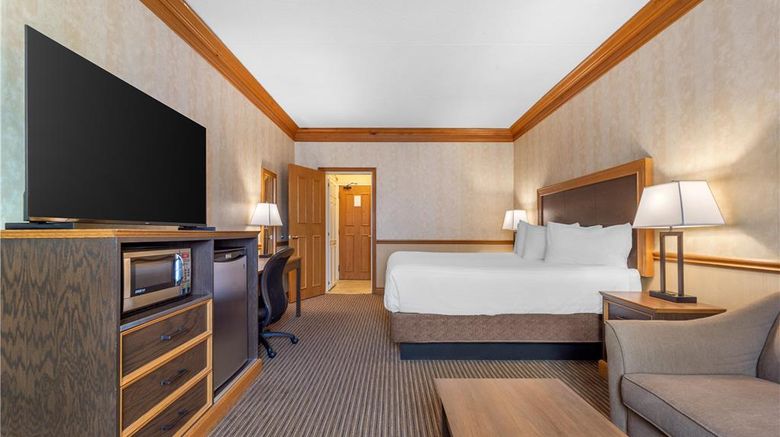 <b>Best Western Parkway Inn & Conf Centre Room</b>. Images powered by <a href="https://iceportal.shijigroup.com/" title="IcePortal" target="_blank">IcePortal</a>.