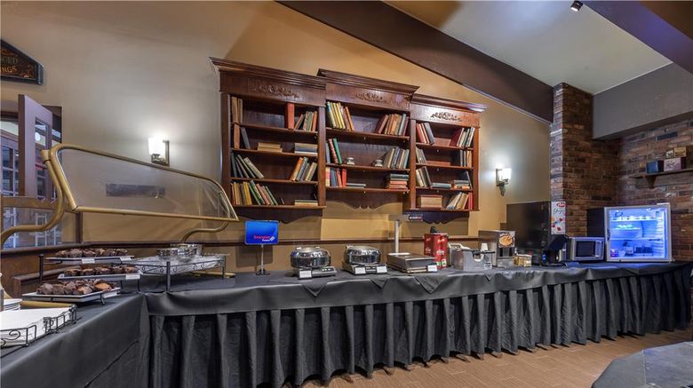 <b>Best Western Parkway Inn & Conf Centre Restaurant</b>. Images powered by <a href="https://iceportal.shijigroup.com/" title="IcePortal" target="_blank">IcePortal</a>.