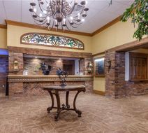 Best Western Parkway Inn & Conf Centre Lobby