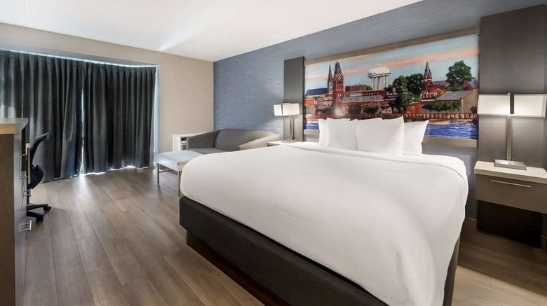 <b>Best Western Belleville Room</b>. Images powered by <a href="https://iceportal.shijigroup.com/" title="IcePortal" target="_blank">IcePortal</a>.