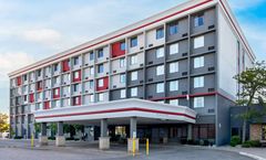 Best Western Plus Toronto Airport Hotel