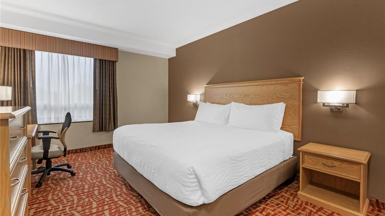 Best Western Plus Cobourg Inn & Conv Ctr Suite