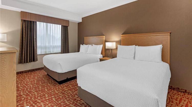 Best Western Plus Cobourg Inn & Conv Ctr Suite