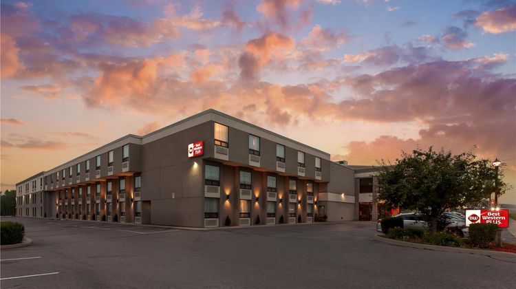 Best Western Plus Cobourg Inn & Conv Ctr Exterior