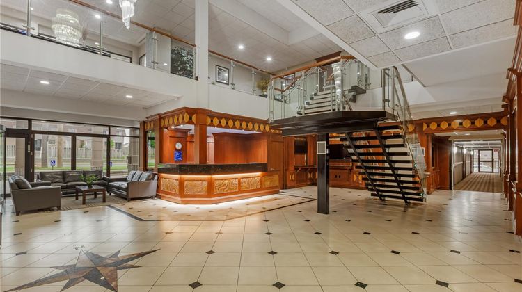 Best Western Plus Cobourg Inn & Conv Ctr Lobby