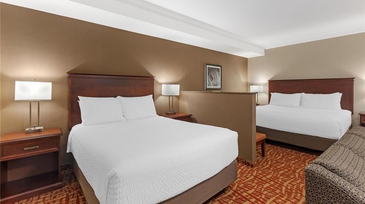 Best Western Plus Cobourg Inn & Conv Ctr Room