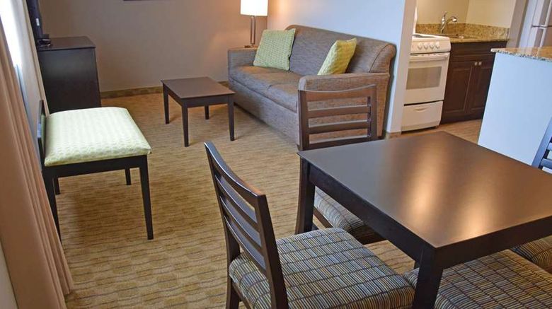 <b>Best Western Pembroke Inn-Conference Ctr Suite</b>. Images powered by <a href="https://iceportal.shijigroup.com/" title="IcePortal" target="_blank">IcePortal</a>.