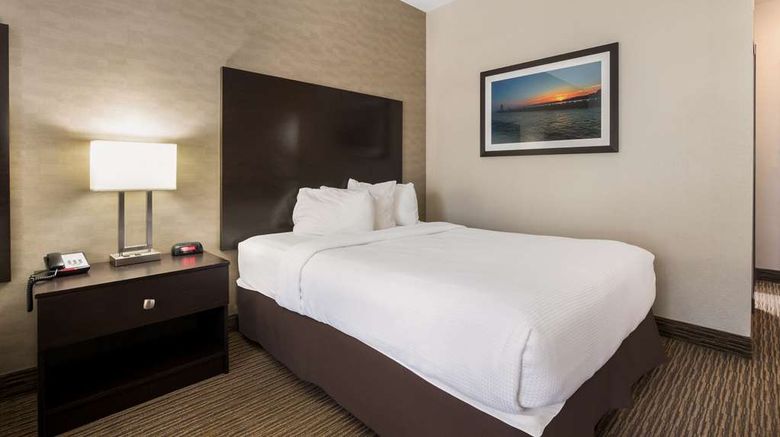 <b>Best Western Little River Inn Room</b>. Images powered by <a href="https://iceportal.shijigroup.com/" title="IcePortal" target="_blank">IcePortal</a>.