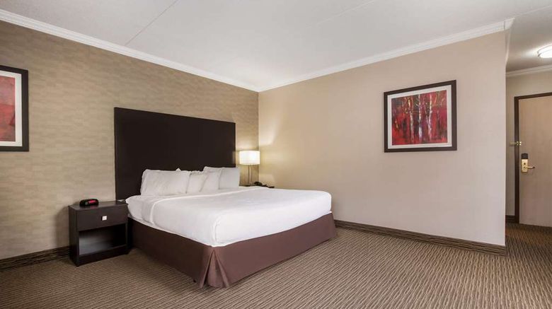 <b>Best Western Little River Inn Room</b>. Images powered by <a href="https://iceportal.shijigroup.com/" title="IcePortal" target="_blank">IcePortal</a>.