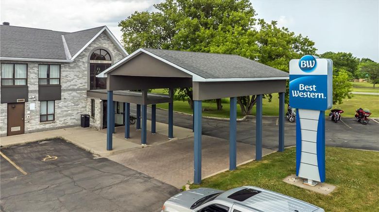 <b>Best Western Smiths Falls Hotel Exterior</b>. Images powered by <a href="https://iceportal.shijigroup.com/" title="IcePortal" target="_blank">IcePortal</a>.