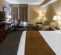 Best Western Plus Barrie Room