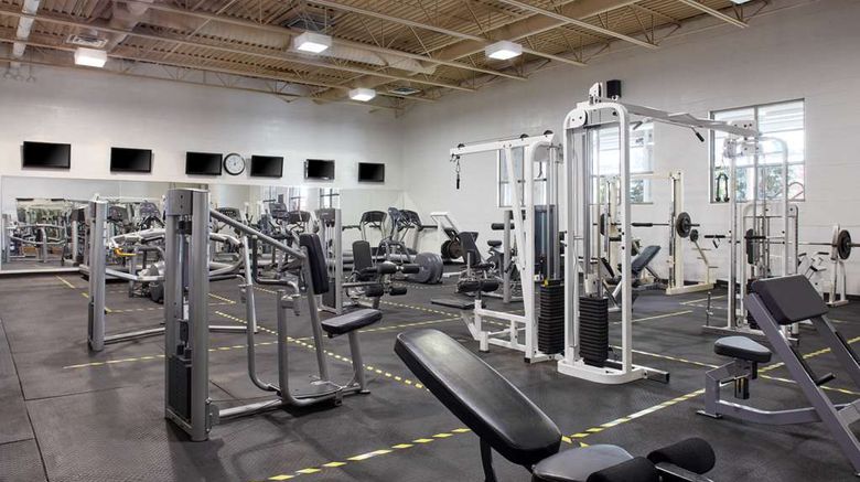 <b>Best Western Parkway Hotel Toronto North Health</b>. Images powered by <a href="https://iceportal.shijigroup.com/" title="IcePortal" target="_blank">IcePortal</a>.