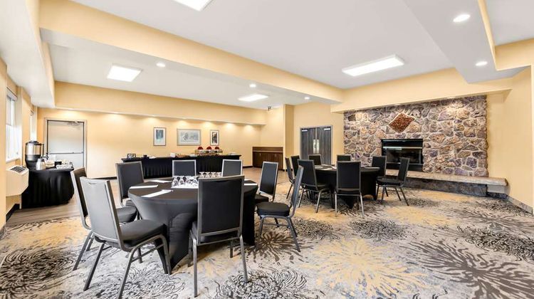 Best Western Plus Nor'Wester Hotel & Cnf Meeting