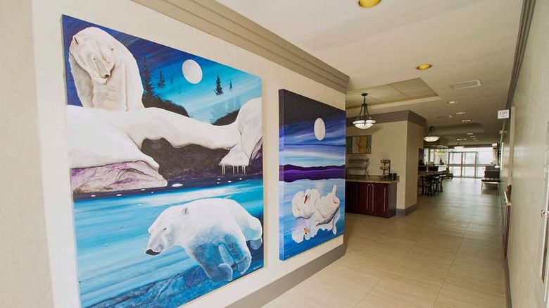 <b>Best Western Swan Castle Inn Lobby</b>. Images powered by <a href="https://iceportal.shijigroup.com/" title="IcePortal" target="_blank">IcePortal</a>.