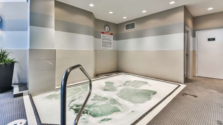 Best Western Plus Cambridge Hotel Pool