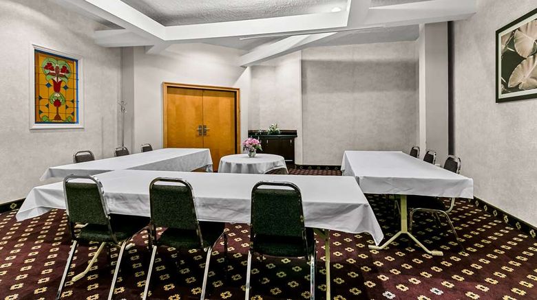 <b>Best Western Downtown Sudbury Centrevill Ballroom</b>. Images powered by <a href="https://iceportal.shijigroup.com/" title="IcePortal" target="_blank">IcePortal</a>.