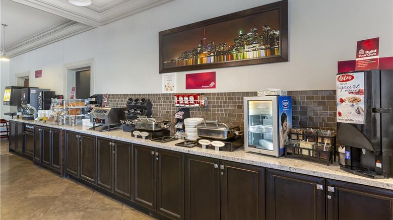 <b>Best Western Plus Travel Hotel Toronto Restaurant</b>. Images powered by <a href="https://iceportal.shijigroup.com/" title="IcePortal" target="_blank">IcePortal</a>.