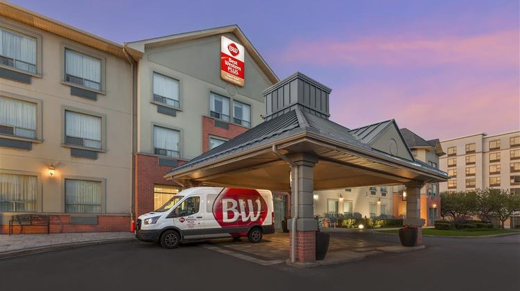 Best Western Plus Travel Hotel Toronto Exterior