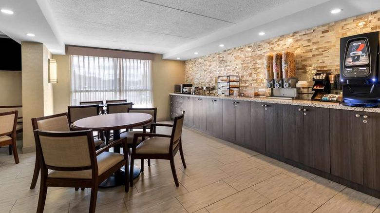 <b>Best Western Halton Hills Restaurant</b>. Images powered by <a href="https://iceportal.shijigroup.com/" title="IcePortal" target="_blank">IcePortal</a>.