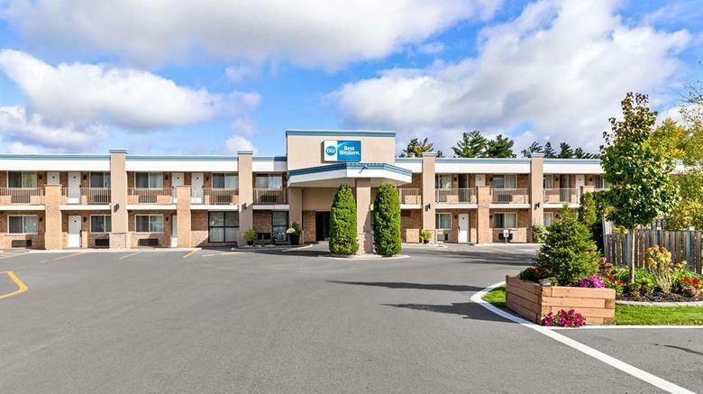 <b>Best Western Halton Hills Exterior</b>. Images powered by <a href="https://iceportal.shijigroup.com/" title="IcePortal" target="_blank">IcePortal</a>.