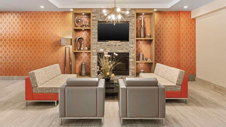 <b>Best Western Plus Executive Inn Lobby</b>. Images powered by <a href="https://iceportal.shijigroup.com/" title="IcePortal" target="_blank">IcePortal</a>.