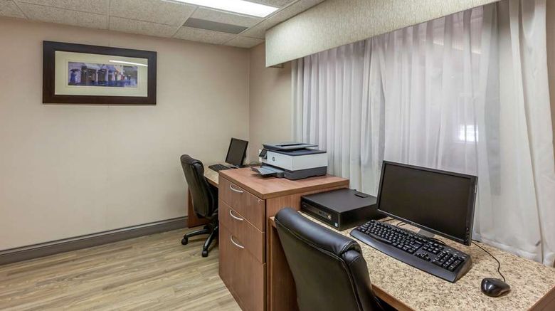 <b>Best Western Plus Burlington Inn & Suite Other</b>. Images powered by <a href="https://iceportal.shijigroup.com/" title="IcePortal" target="_blank">IcePortal</a>.