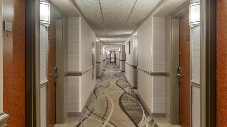 Best Western Plus Burlington Inn & Suite Other