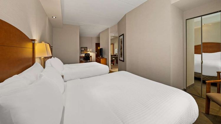 Best Western Plus Orangeville Inn & Stes Room