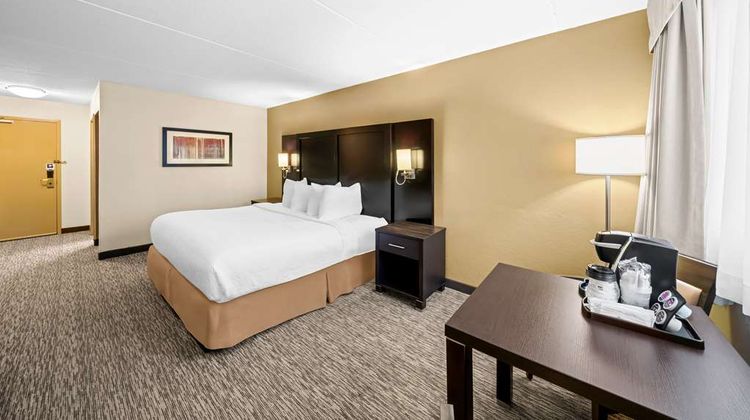 Best Western Plus Mariposa Inn Conf Ctr Room