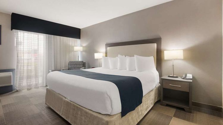 Best Western St Catharines Hotel Room