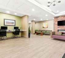 Best Western Plus Fergus Hotel Lobby