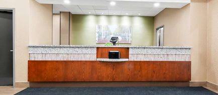 Best Western Plus Fergus Hotel Lobby