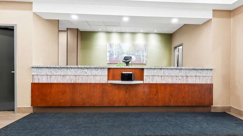 <b>Best Western Plus Fergus Hotel Lobby</b>. Images powered by <a href="https://iceportal.shijigroup.com/" title="IcePortal" target="_blank">IcePortal</a>.