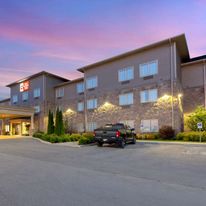 Best Western Plus Walkerton East Ridge