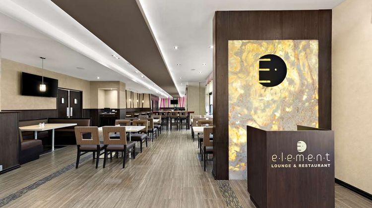 Best Western Plus Toronto North York Restaurant