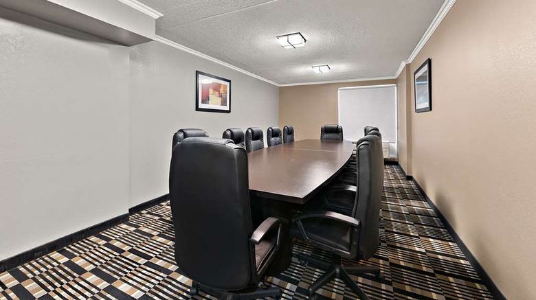 <b>Best Western Plus Toronto North York Meeting</b>. Images powered by <a href="https://iceportal.shijigroup.com/" title="IcePortal" target="_blank">IcePortal</a>.