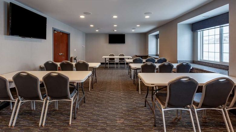 <b>Best Western Plus Woodstock Inn & Suites Meeting</b>. Images powered by <a href="https://iceportal.shijigroup.com/" title="IcePortal" target="_blank">IcePortal</a>.