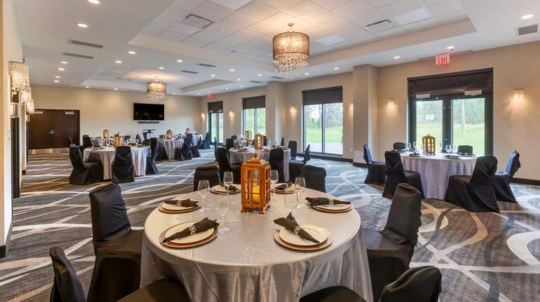 <b>Best Western Premier Northwood Hotel Meeting</b>. Images powered by <a href="https://iceportal.shijigroup.com/" title="IcePortal" target="_blank">IcePortal</a>.