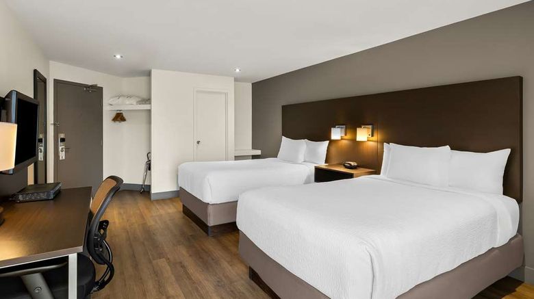 <b>Best Western Hotel St. Jerome Room</b>. Images powered by <a href="https://iceportal.shijigroup.com/" title="IcePortal" target="_blank">IcePortal</a>.
