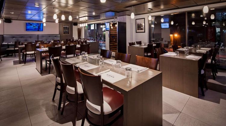 Best Western Plus Montreal Dwntwn-Europa Restaurant