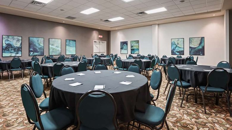 <b>Best Western Plus Gatineau-Ottawa Meeting</b>. Images powered by <a href="https://iceportal.shijigroup.com/" title="IcePortal" target="_blank">IcePortal</a>.