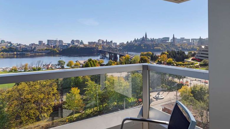 <b>Best Western Plus Gatineau-Ottawa Room</b>. Images powered by <a href="https://iceportal.shijigroup.com/" title="IcePortal" target="_blank">IcePortal</a>.