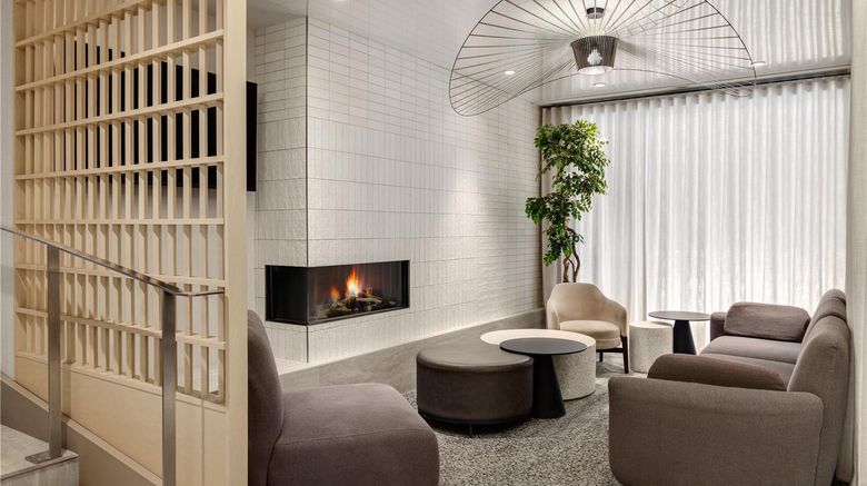 <b>Le Saint Edouard Lobby</b>. Images powered by <a href="https://iceportal.shijigroup.com/" title="IcePortal" target="_blank">IcePortal</a>.