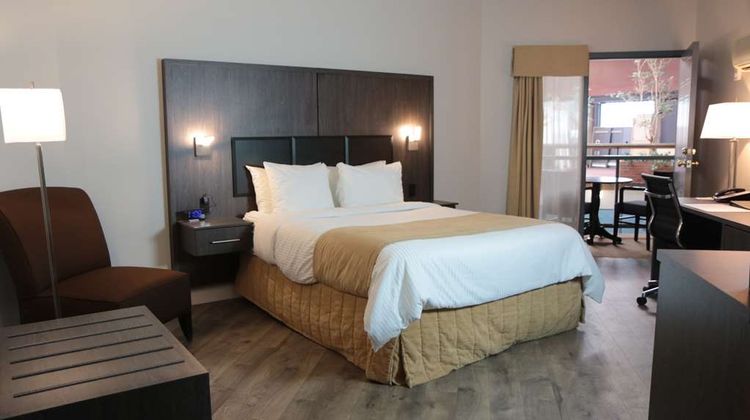 Best Western Laval-Montreal Room